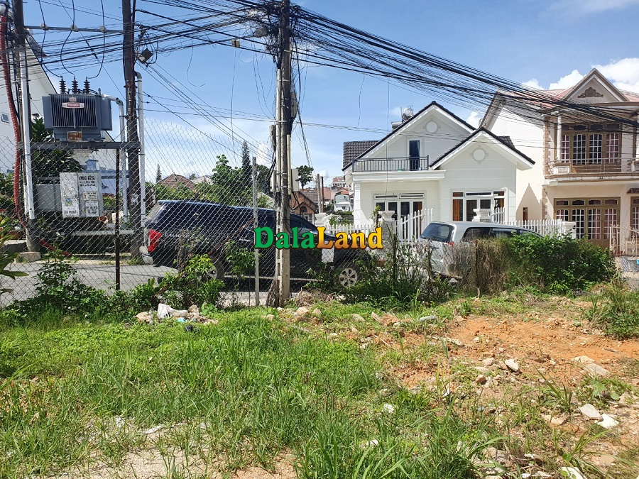 Bán lô đất biệt thự đường Lữ Gia, P. 9, Đà Lạt