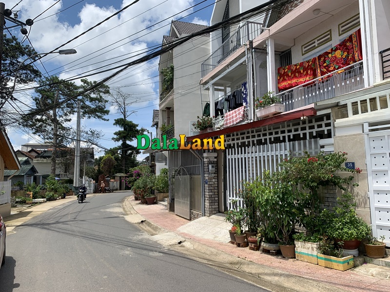 Bán nhà 2 mặt tiền đường Lý Thường Kiệt, P. 9